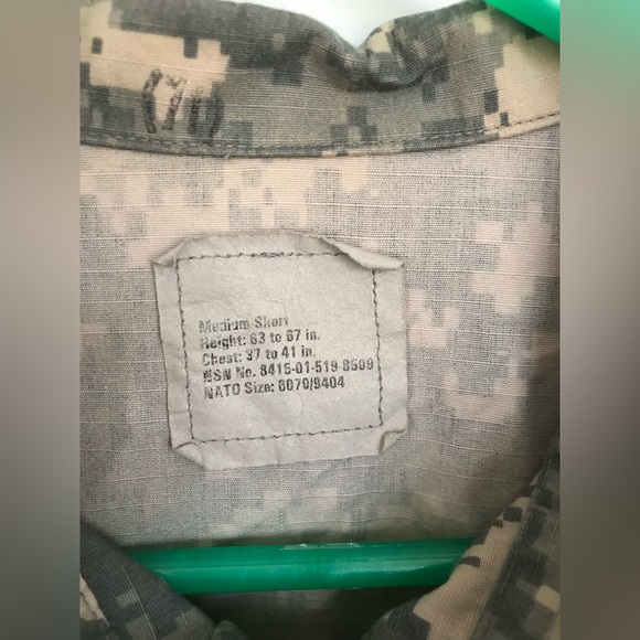 US Military Army Mens LS Full Zip Camo Cargo Combat Uniform Jacket Medium - Picture 7 of 9